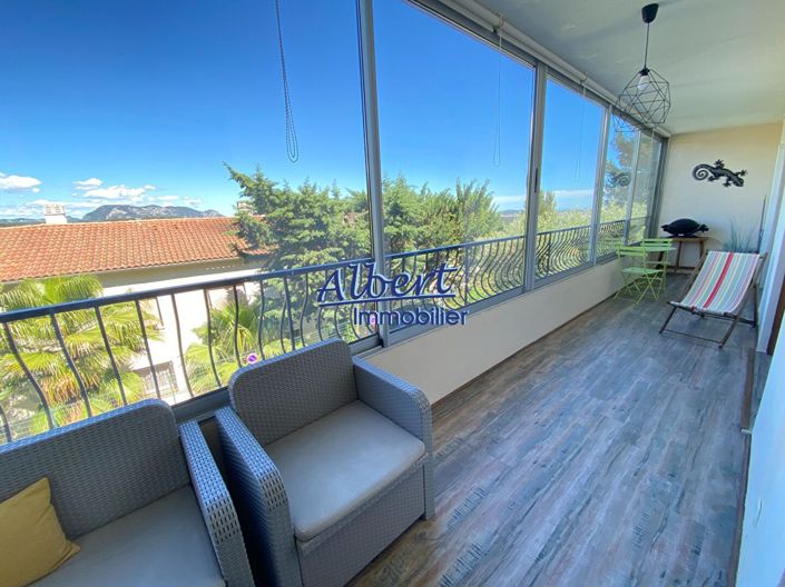 Image No.3-3 Bed Apartment for sale