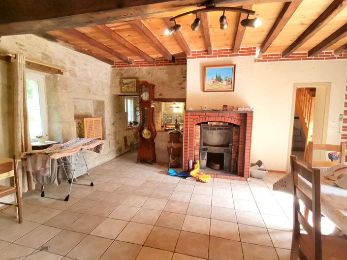 Image No.19-3 Bed House for sale