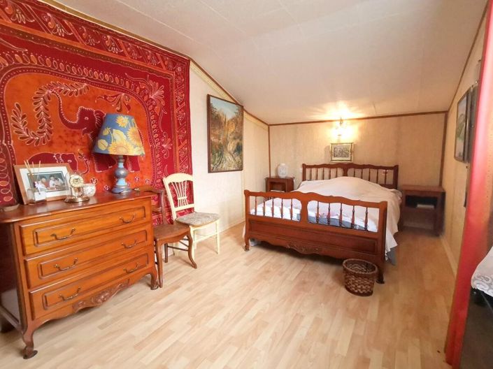 Image No.29-3 Bed House for sale