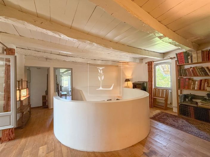 Image No.14-4 Bed House for sale