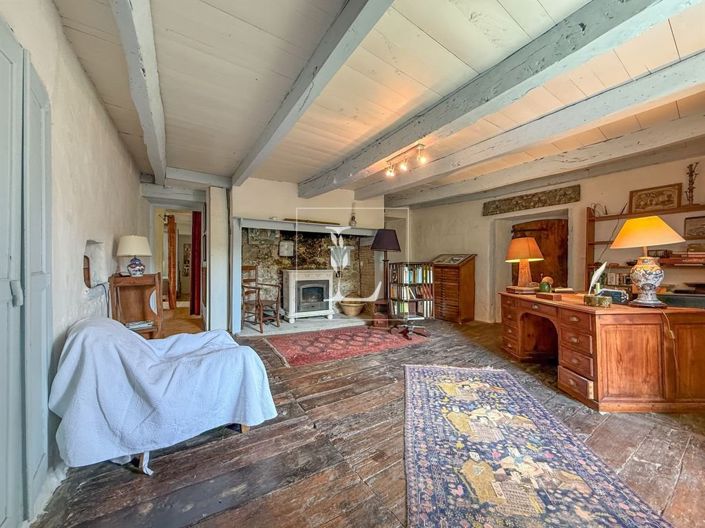Image No.4-4 Bed House for sale