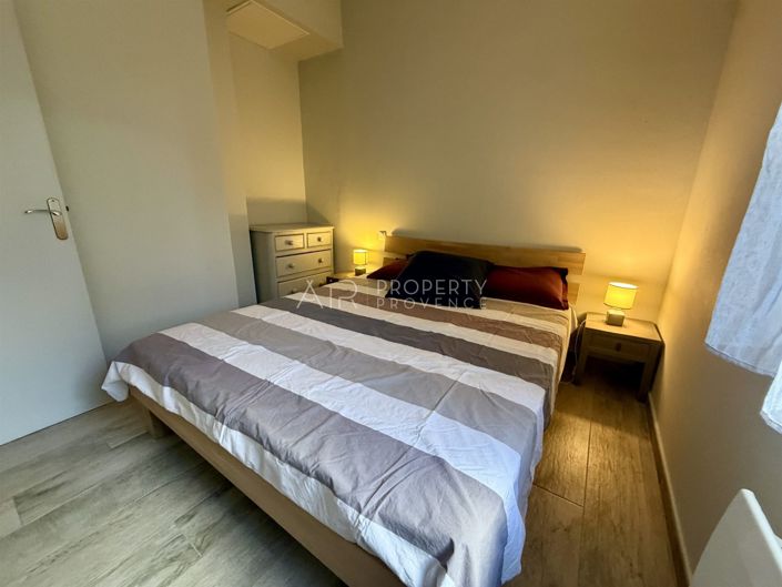 Image No.20-3 Bed House for sale