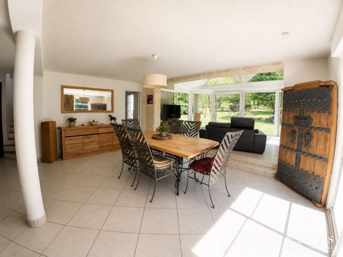 Image No.4-5 Bed House for sale