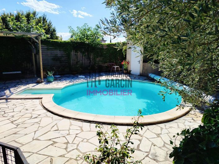 Image No.2-5 Bed House for sale