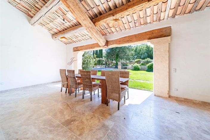 Image No.27-8 Bed House for sale