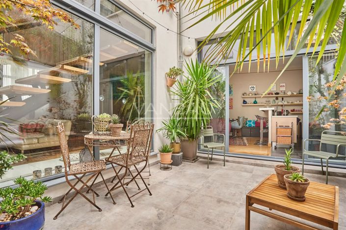 Image No.2-4 Bed House for sale