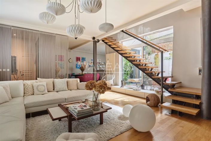 Image No.3-4 Bed House for sale