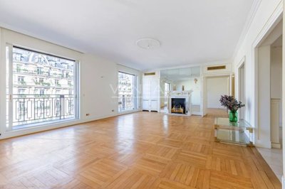 1 - Paris, Appartement