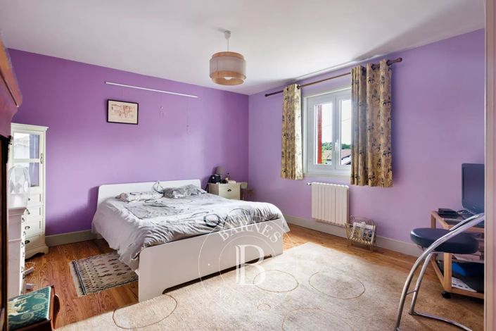 Image No.13-4 Bed Apartment for sale