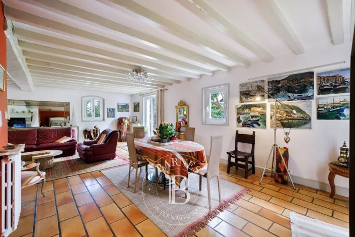 Image No.8-4 Bed Apartment for sale