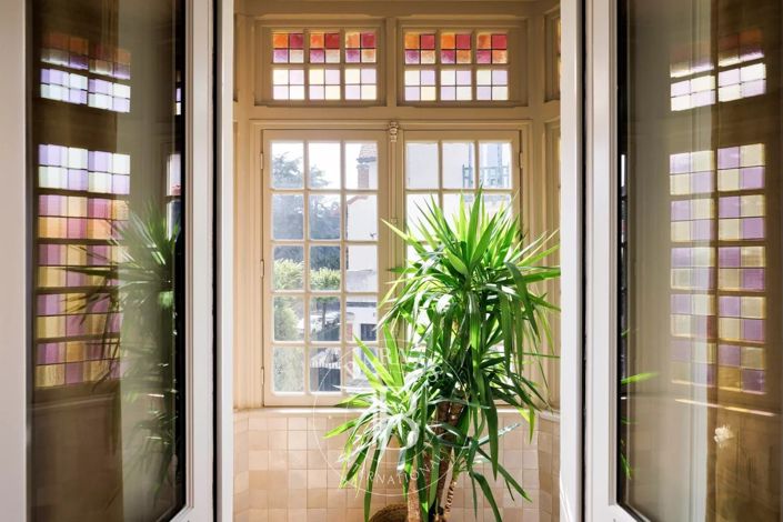 Image No.14-6 Bed House for sale