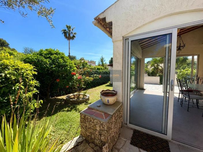 Image No.4-5 Bed House for sale