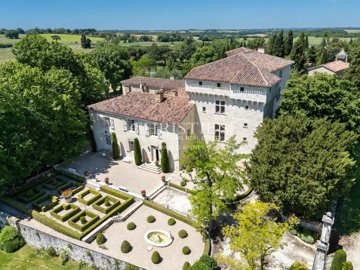 1 - Auch, Maison