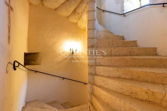 Image No.28-Propriété de 8 chambres à vendre à Auch