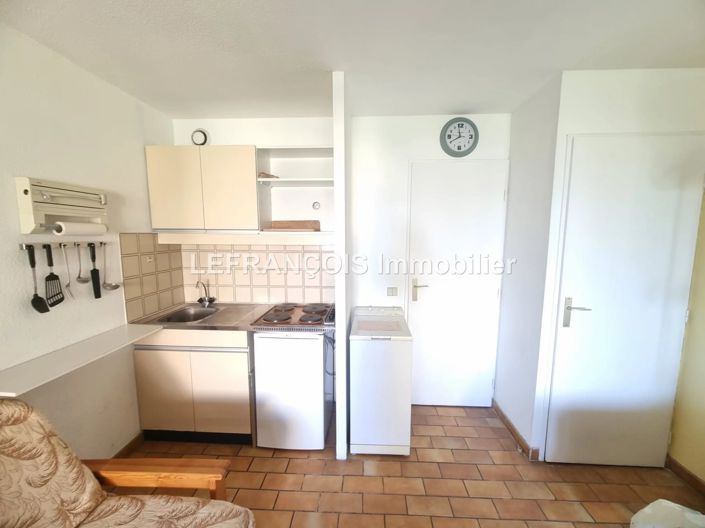 Image No.6-Apartment for sale