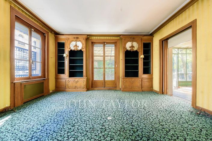 Image No.7-6 Bed House for sale