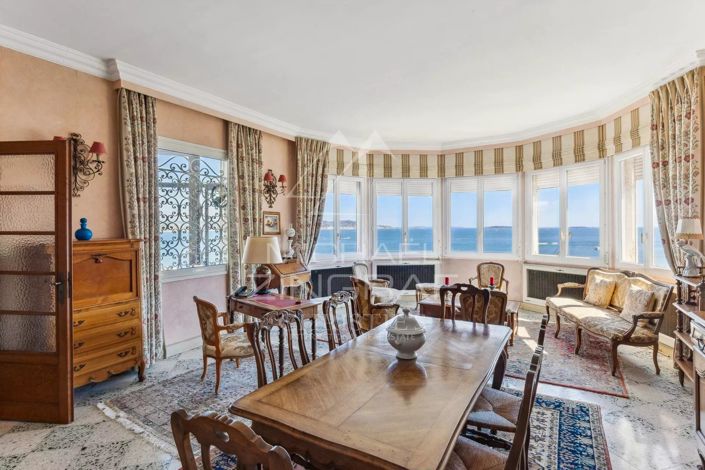 Image No.5-6 Bed House for sale