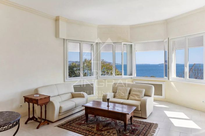 Image No.9-6 Bed House for sale