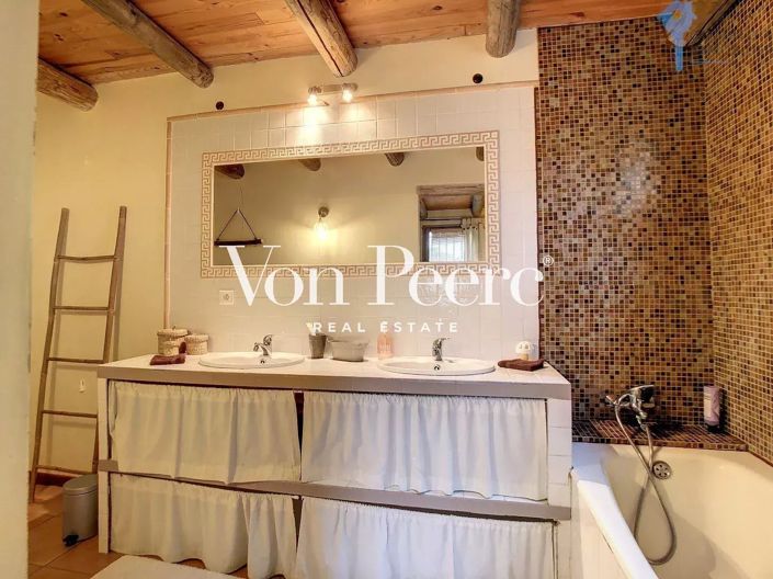 Image No.9-4 Bed House for sale
