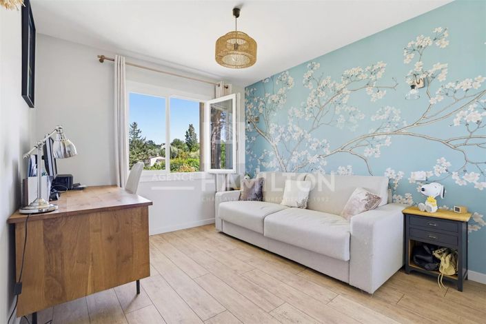 Image No.14-5 Bed House for sale