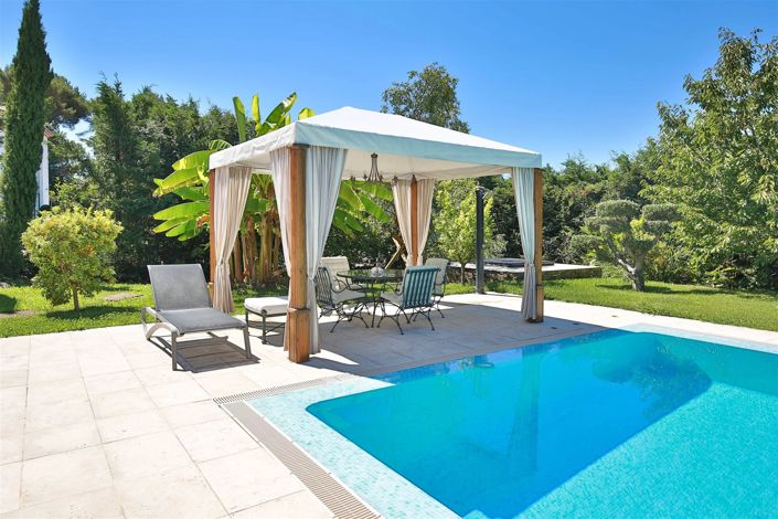 Image No.20-6 Bed House for sale