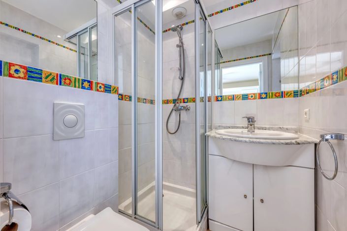 Image No.23-4 Bed House for sale