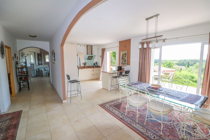 Image No.13-4 Bed House for sale