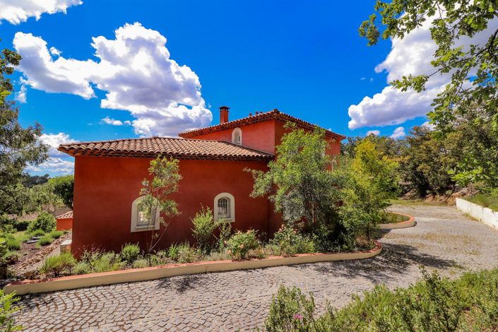 Image No.34-4 Bed House for sale