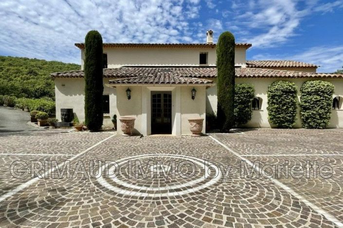 Image No.3-5 Bed House for sale