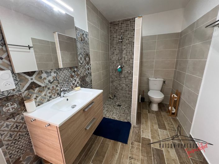 Image No.17-4 Bed House for sale