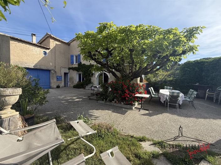 Image No.2-5 Bed House for sale