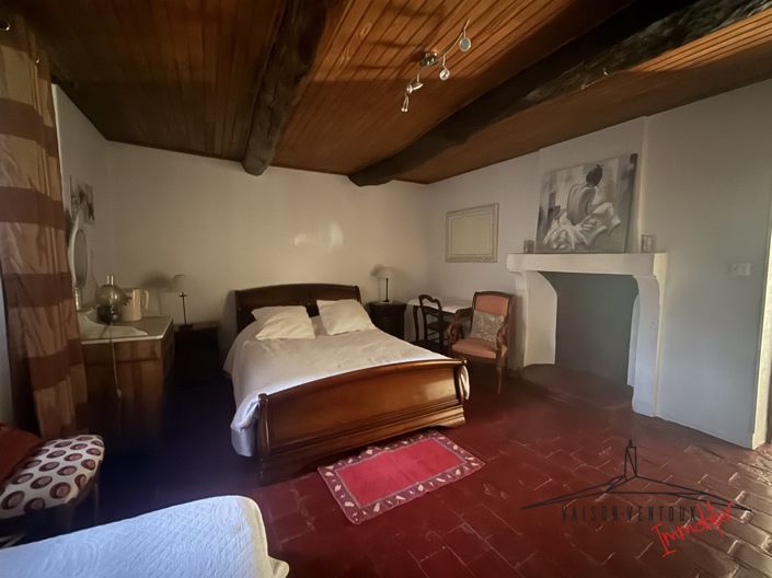 Image No.22-5 Bed House for sale
