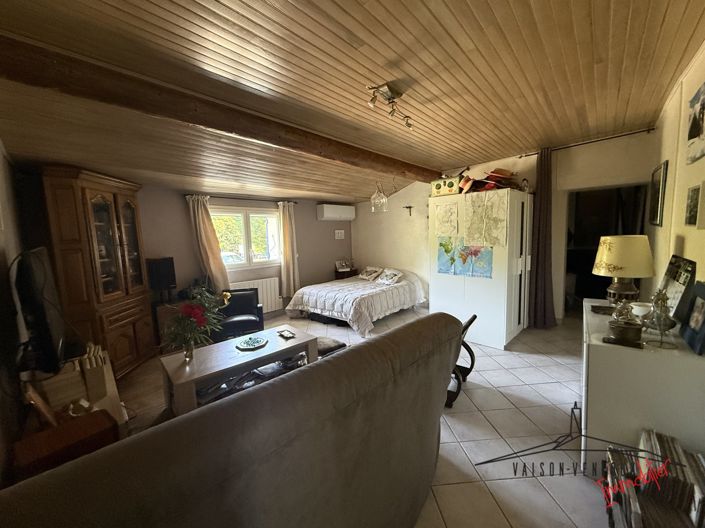 Image No.26-5 Bed House for sale