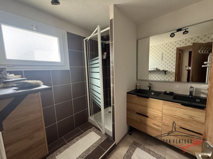 Image No.30-5 Bed House for sale