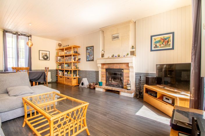 Image No.3-2 Bed House for sale