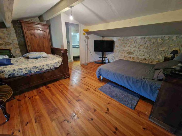 Image No.15-5 Bed House for sale