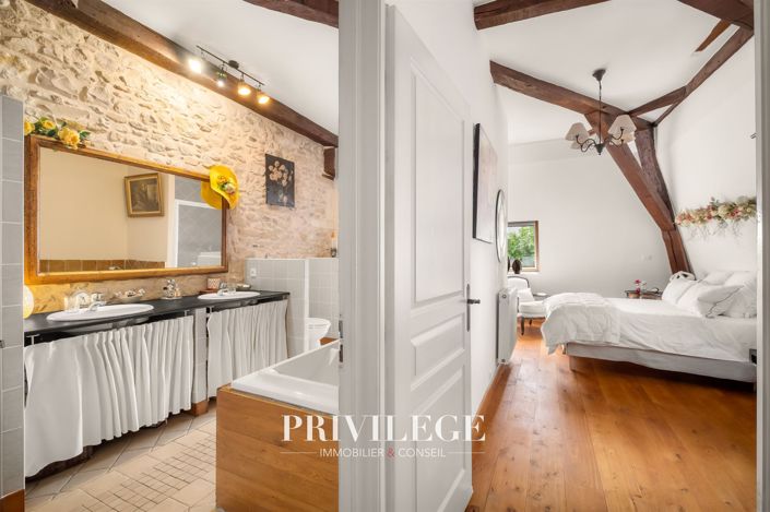 Image No.7-3 Bed Apartment for sale