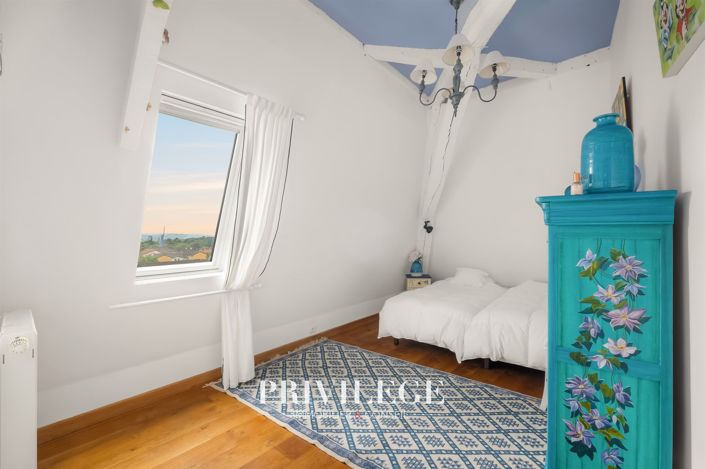 Image No.9-3 Bed Apartment for sale