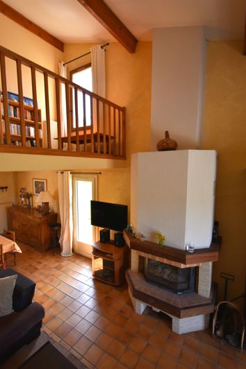 Image No.15-5 Bed House for sale