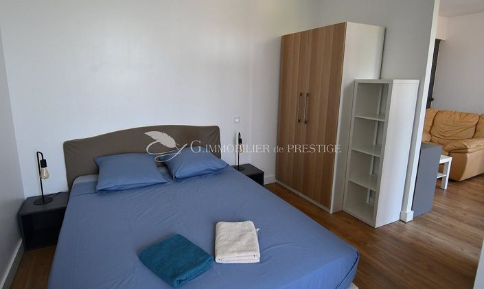 Image No.12-9 Bed House for sale
