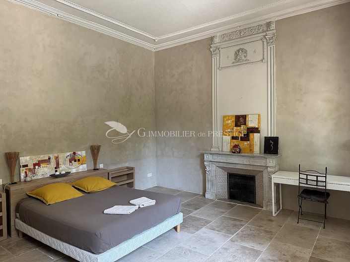 Image No.15-9 Bed House for sale