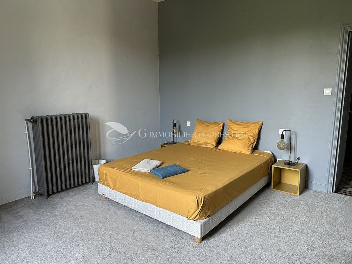 Image No.18-9 Bed House for sale