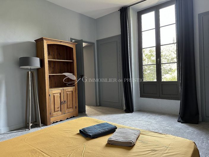 Image No.19-9 Bed House for sale