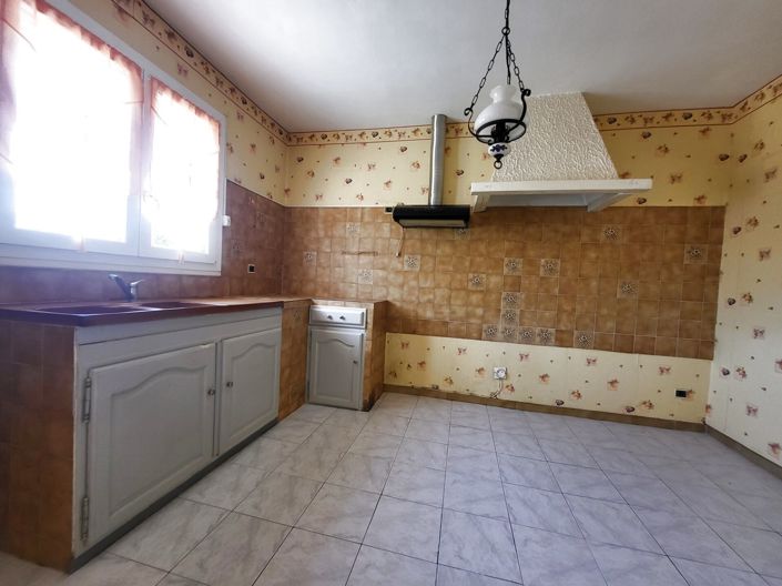 Image No.6-3 Bed House for sale