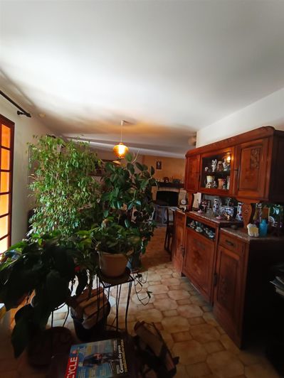 Image No.14-4 Bed House for sale