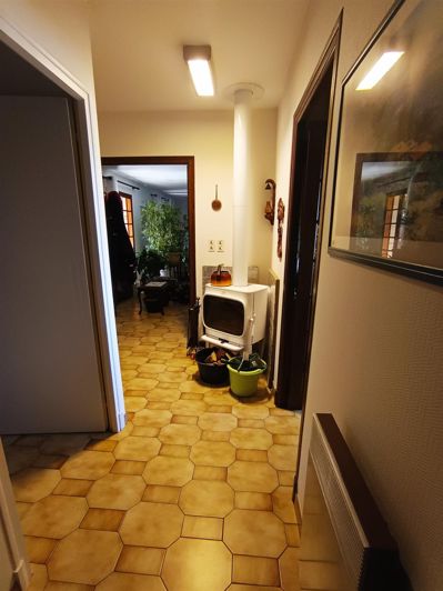 Image No.16-4 Bed House for sale