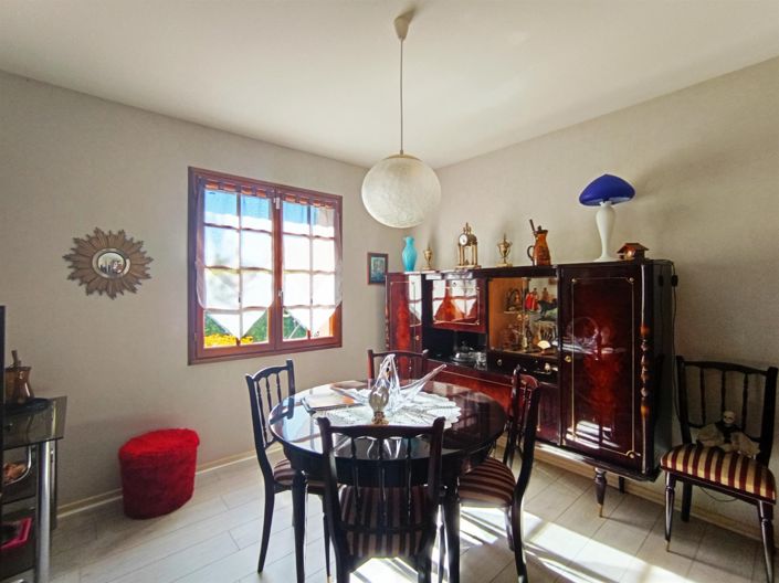 Image No.22-4 Bed House for sale