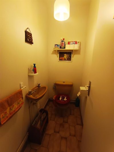 Image No.28-4 Bed House for sale
