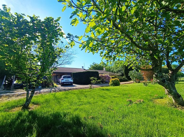 Image No.9-4 Bed House for sale