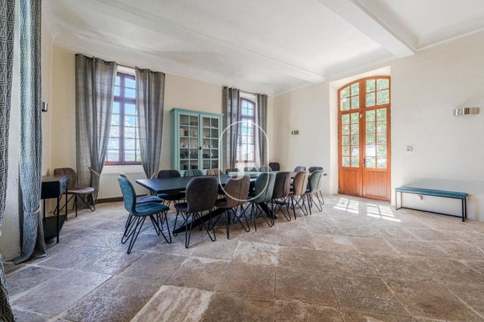 Image No.6-15 Bed House for sale